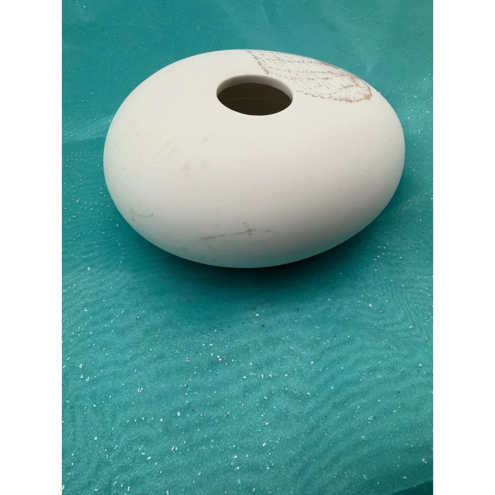 Räder Porcelain Pebble Bud Vase White Gold Leaf Minimalist German Design 5.5